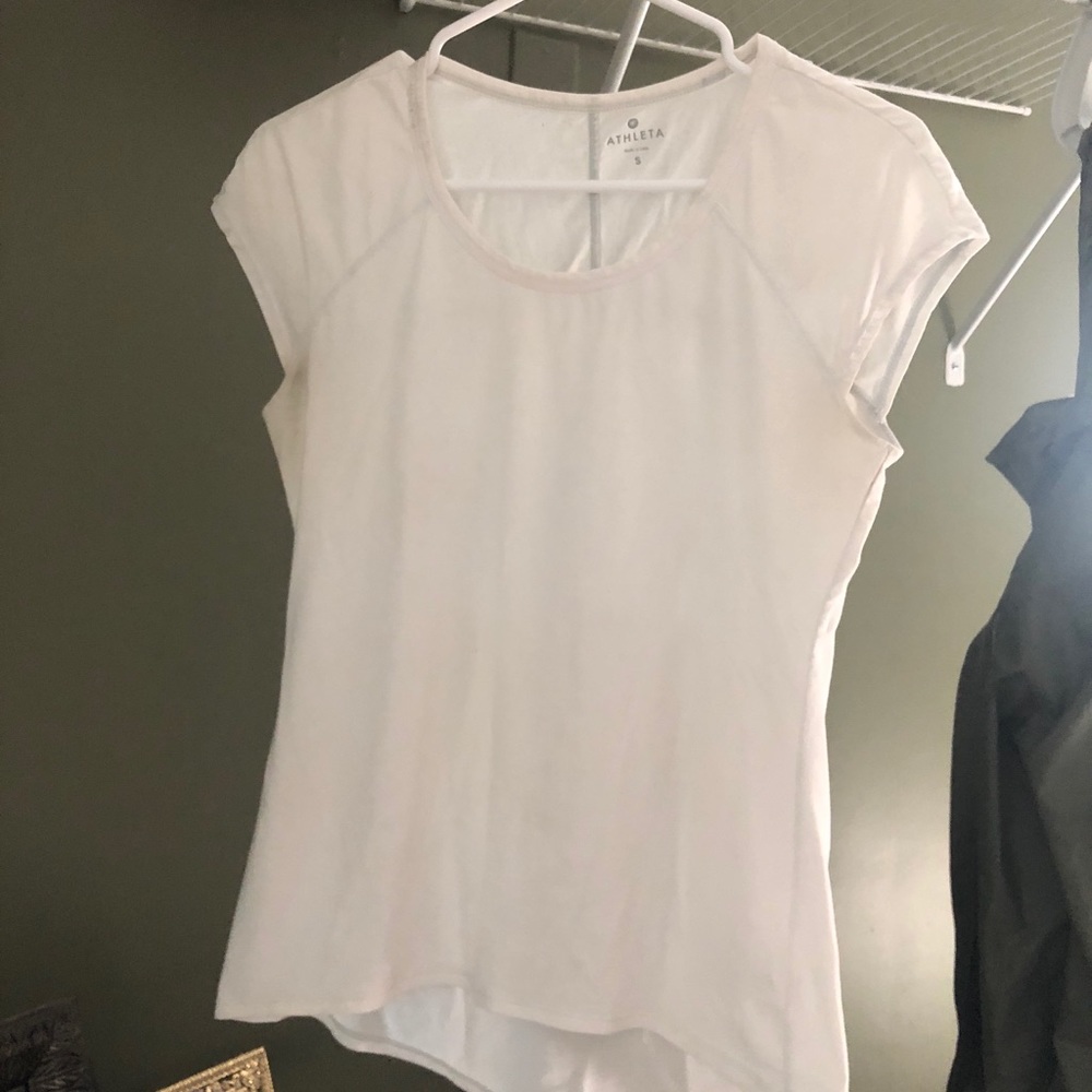 Basic white Athleta t-shirt